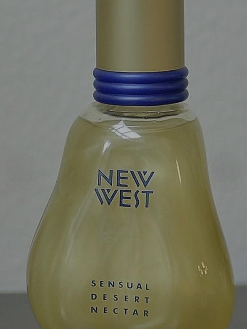 Vintage NEW WEST Women by ARAMIS * Sensual Desert Nectar 50 ml  1.7oz